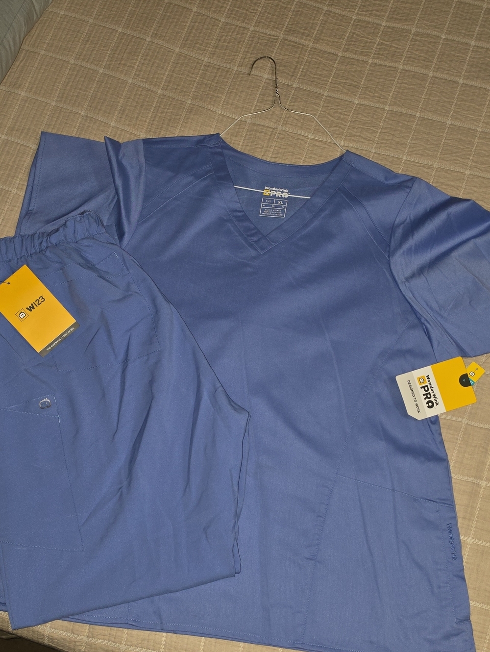 WonderWink Women's Blue V-Neck Scrub Top and Pants Set